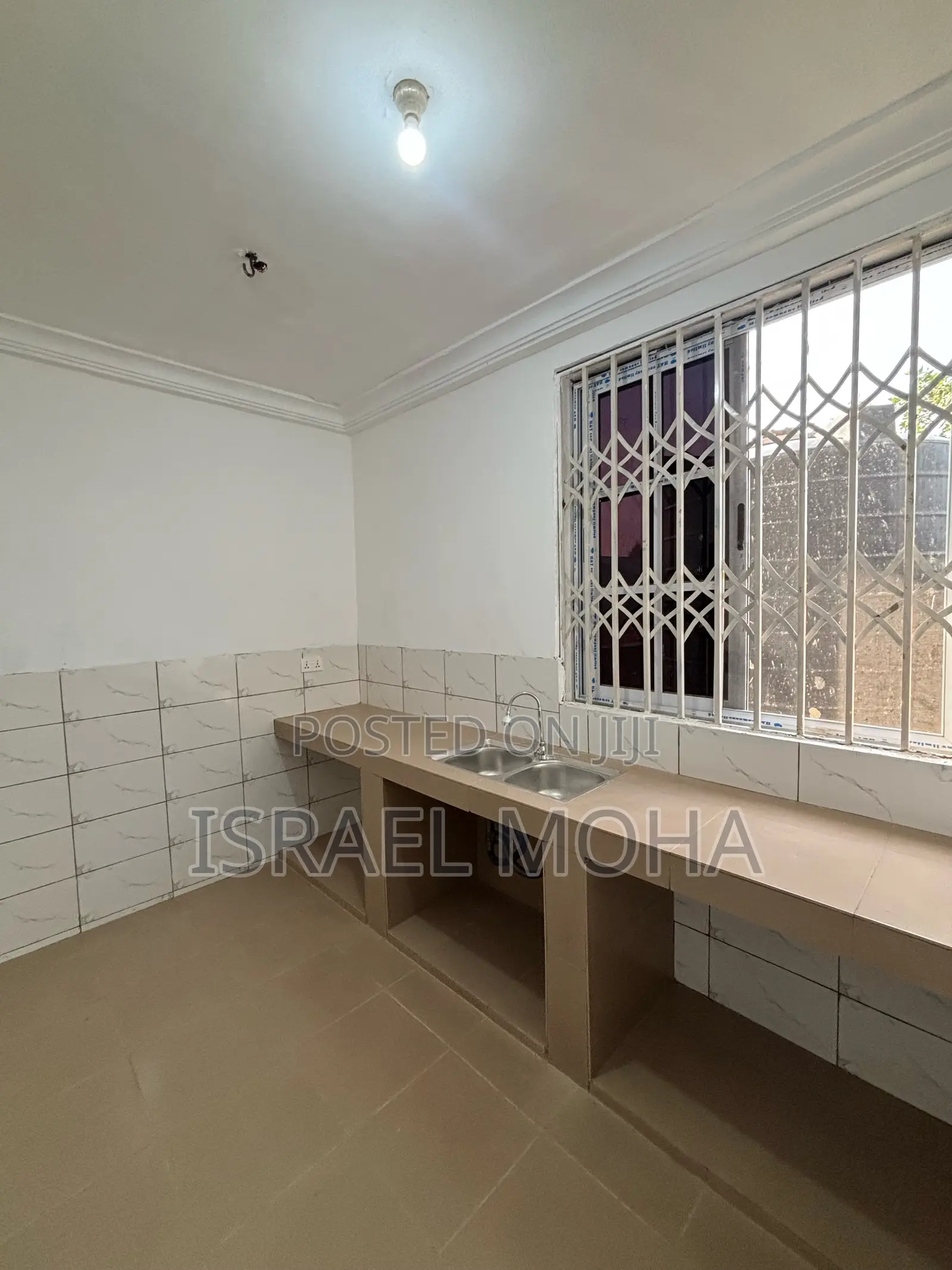 Single Room Sc Available at Adenta Housing Down
