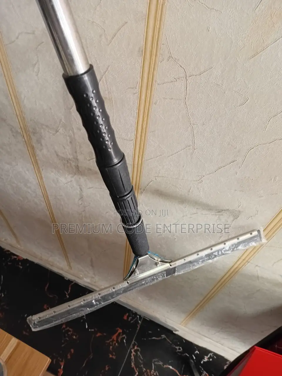 Glass Squeegee With Adjustable Stainless Steel Handle