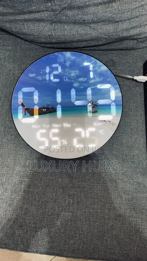 Modern Stylish Wall Clock