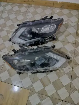 Nissan X-trail 2017-2019 Halogen Headlight Assembly