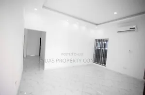 3bdrm House in Ogbojo, East Legon for sale