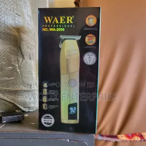 Professional Waer Clipper//Rechargeable Barbering Machine