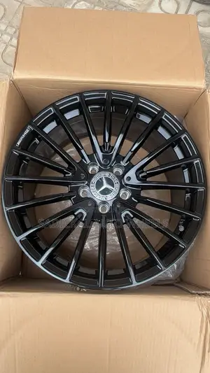 Mercedes Benz Rim