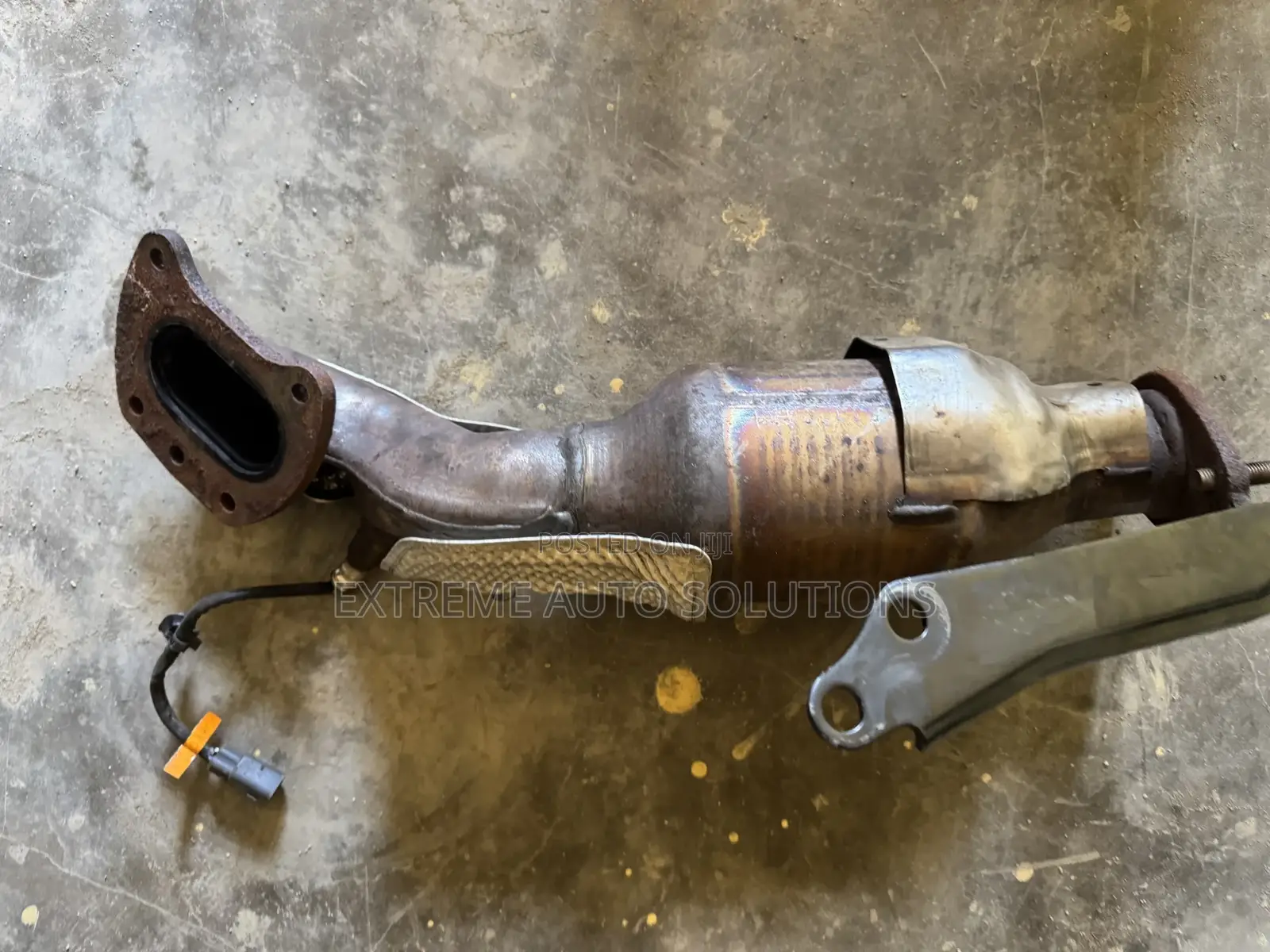 Toyota Tacoma Driver Exhaust Manifold 3.5l 2016-2019 Oem