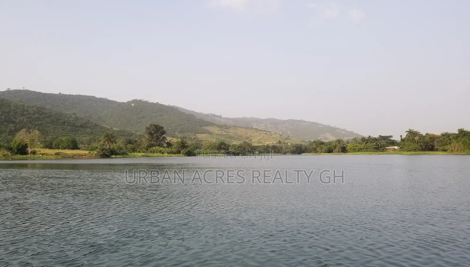 E/R - Akosombo, (Atimpoku) _ 3.11 Riverfront Land