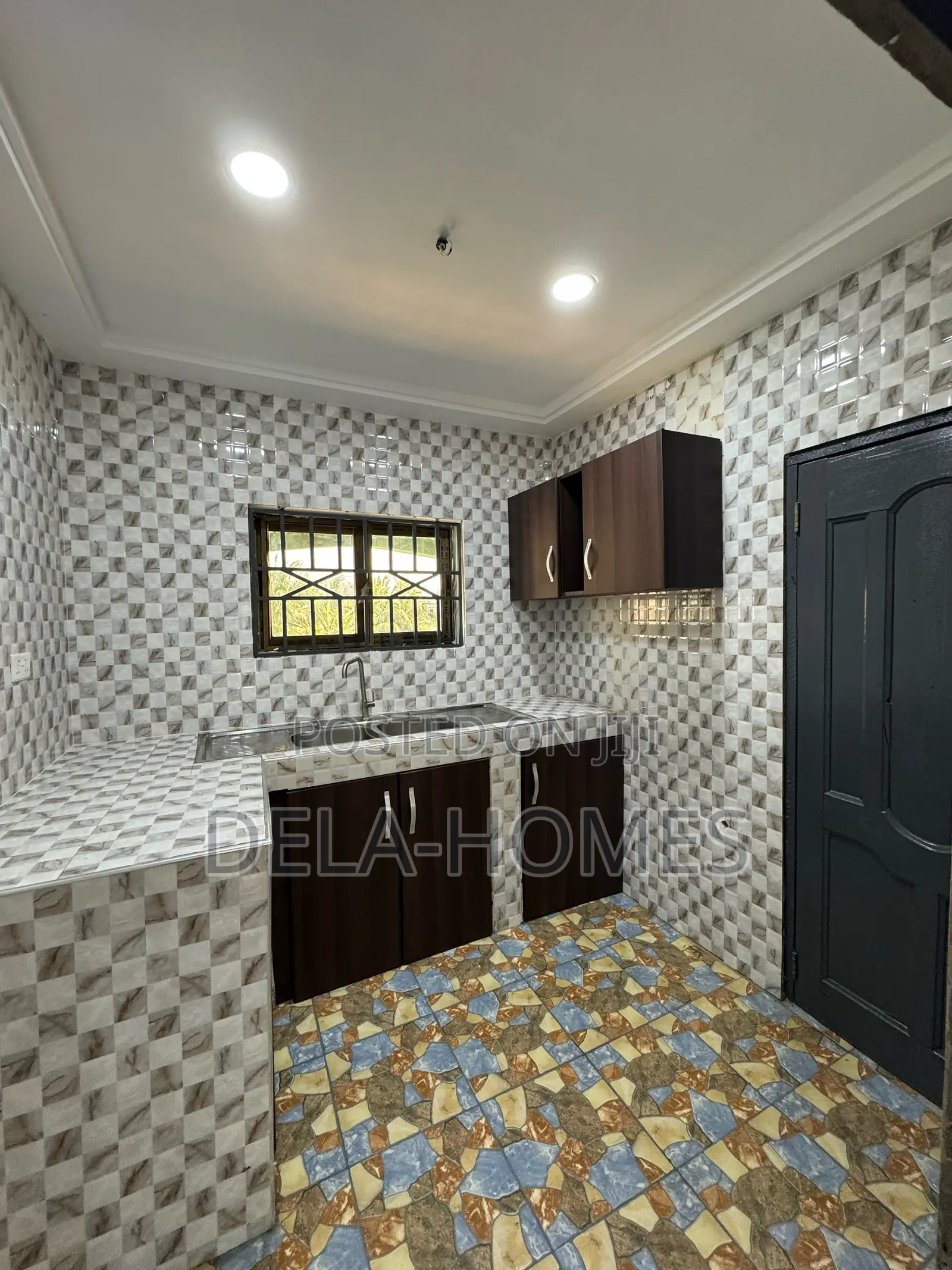 1bdrm Apartment in Adenta, Commandos for rent