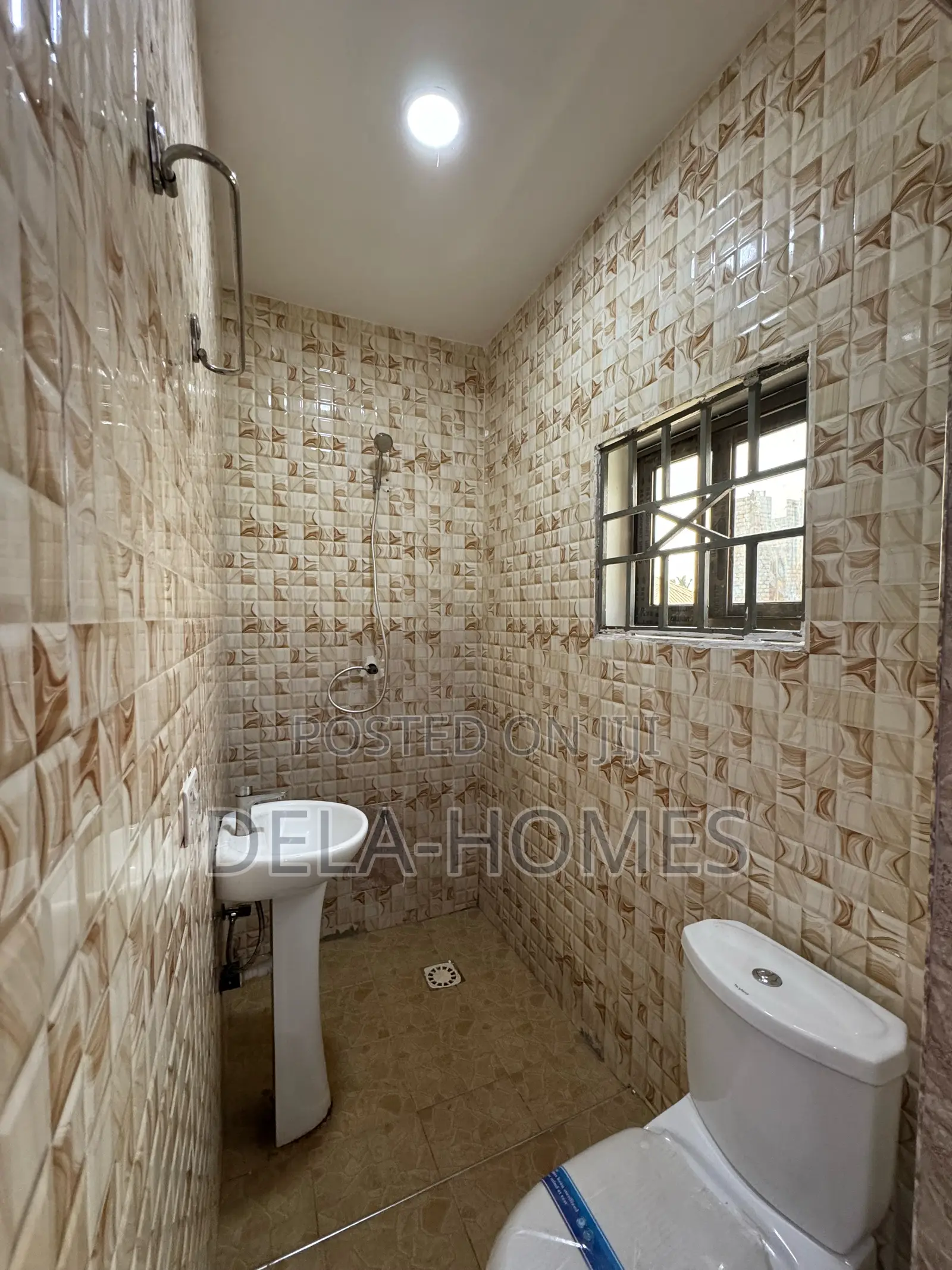 1bdrm Apartment in Adenta, Commandos for rent