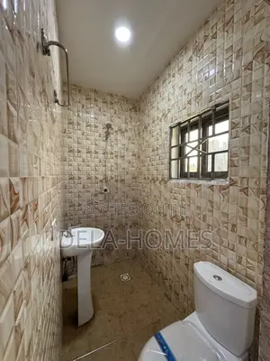 1bdrm Apartment in Adenta, Commandos for rent