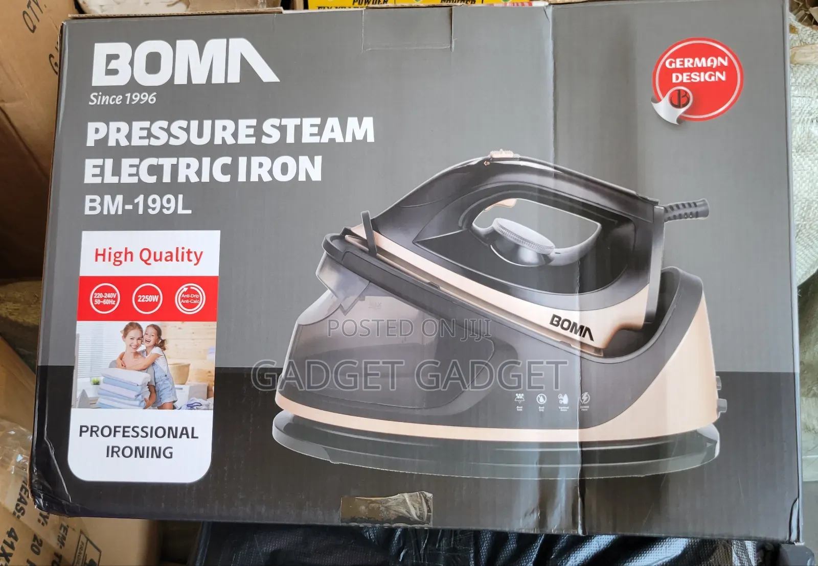 Professional Steam Iron With Water Tank