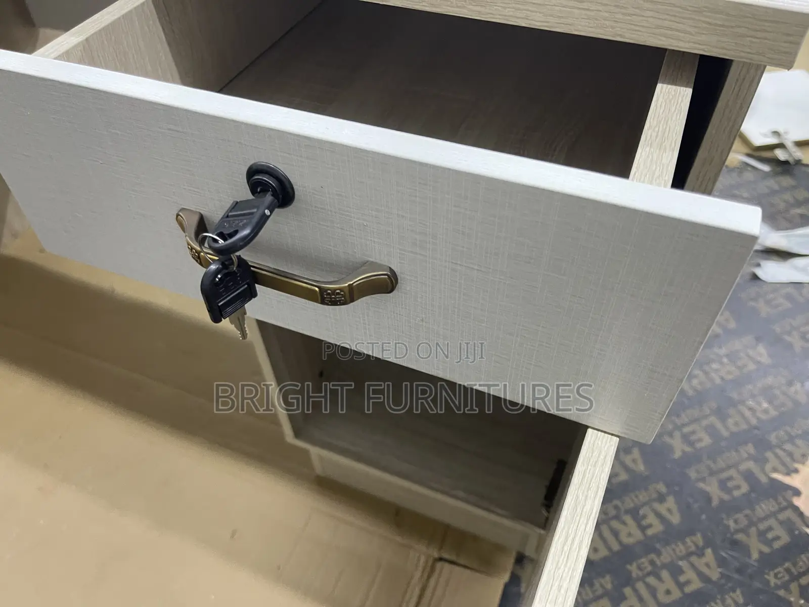 Office Desk (Office Table)