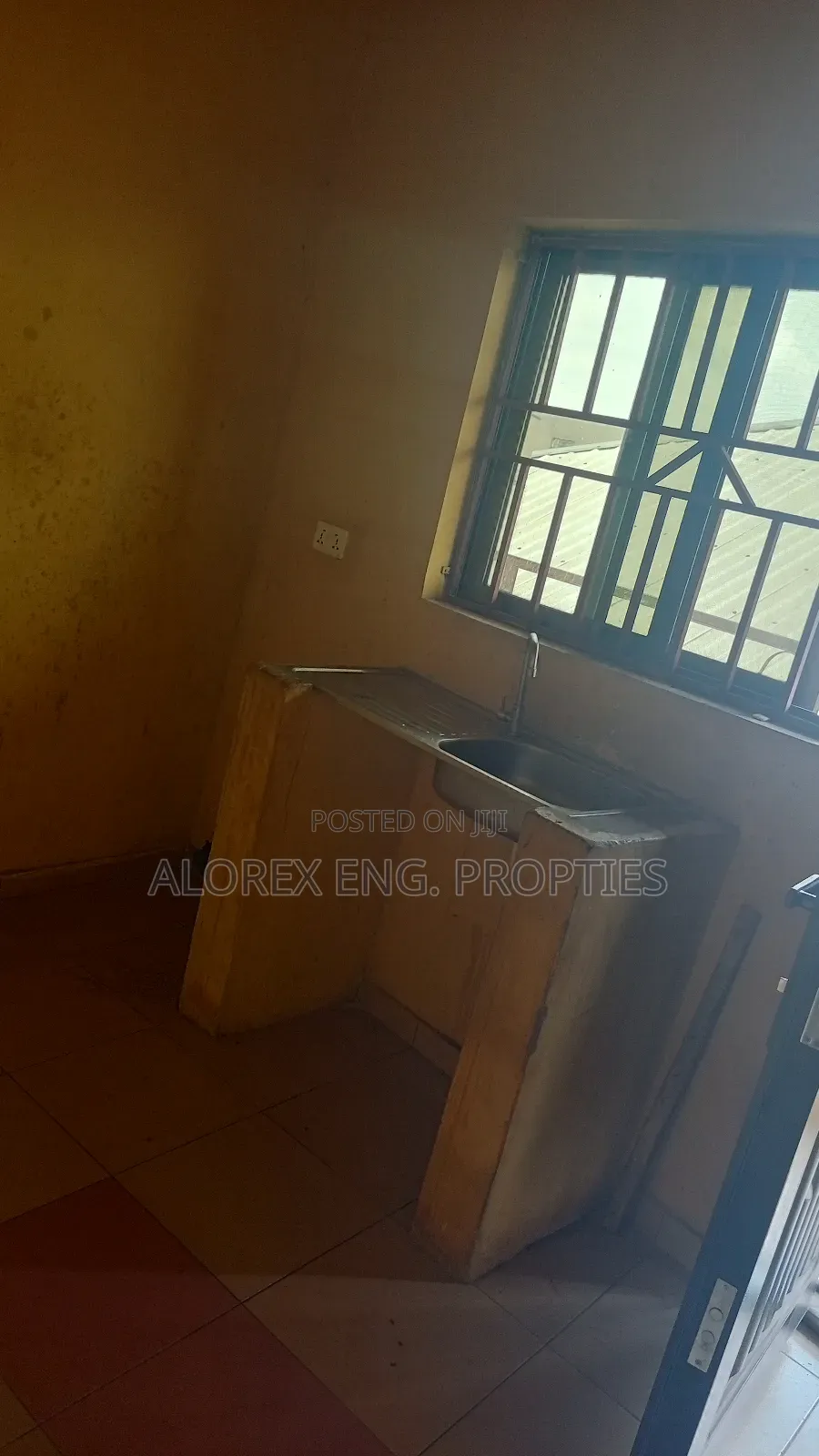 1bdrm Apartment in Chamber Self, Adenta for rent