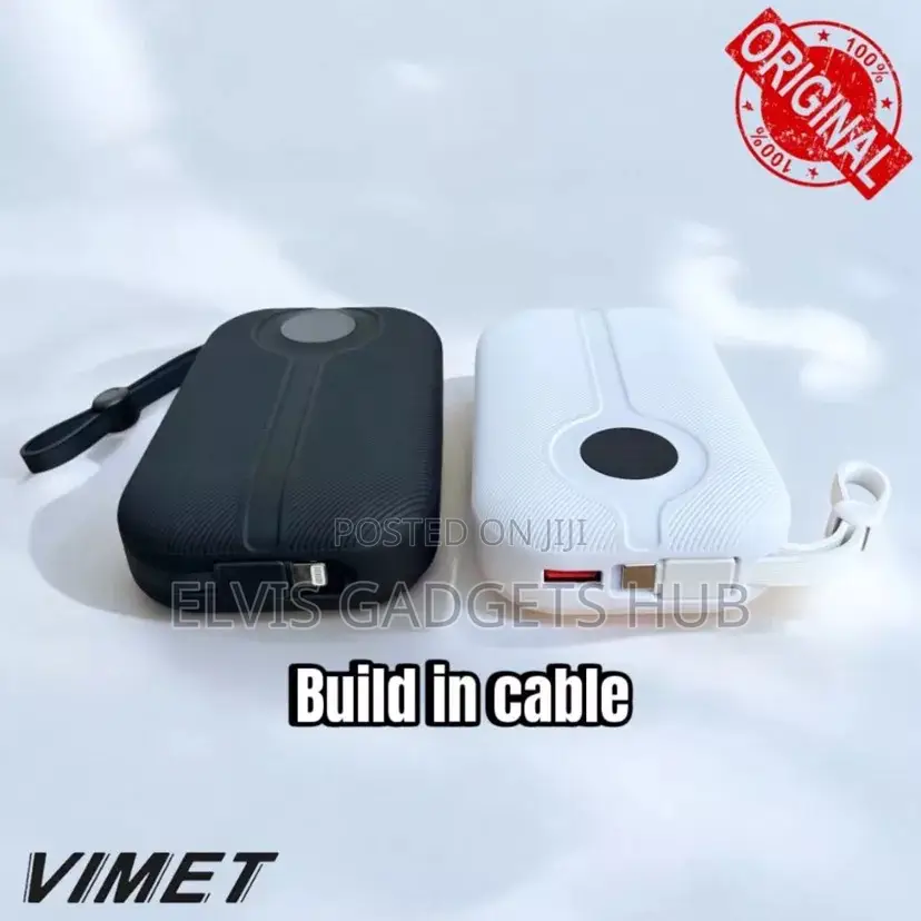 20000mah Power Bank With Type C/Lightning Cable