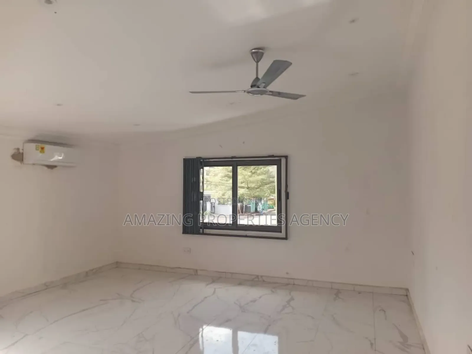 4bdrm House in Airport Residential Area for rent
