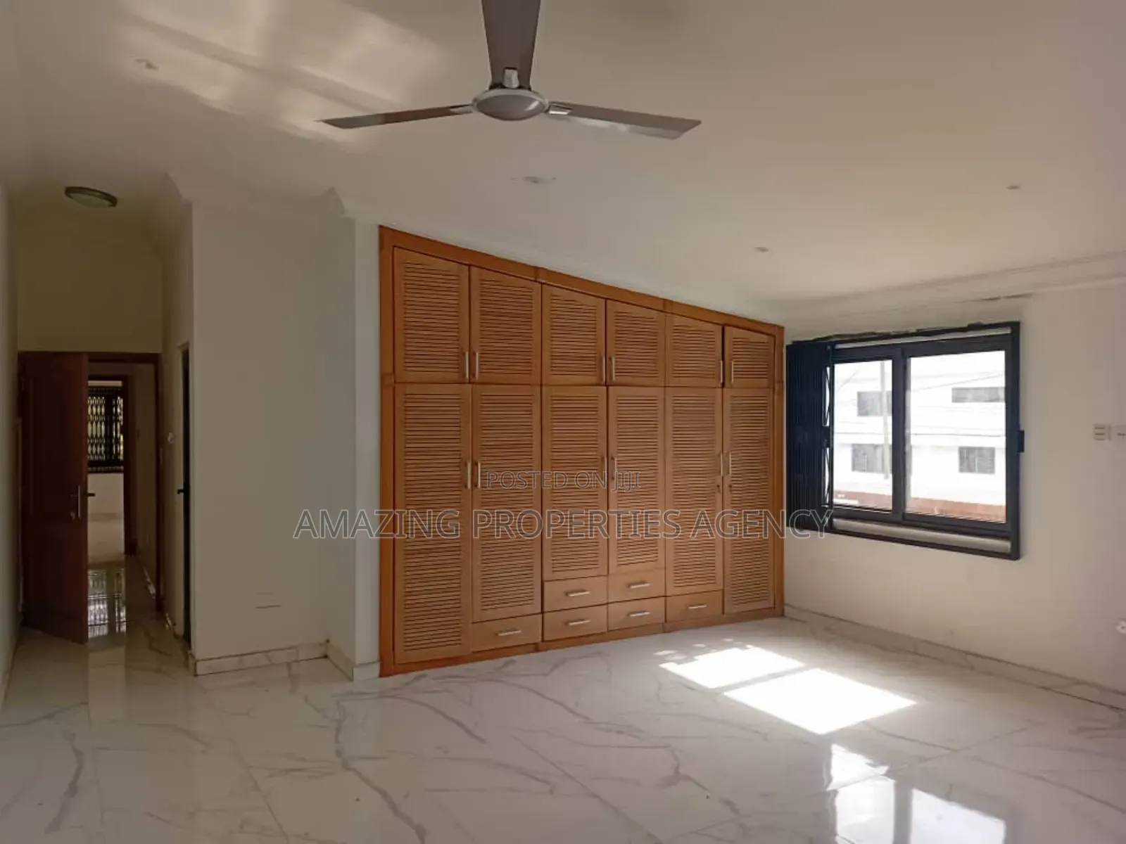 4bdrm House in Airport Residential Area for rent
