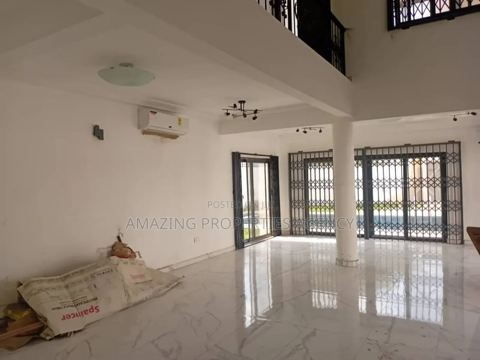 4bdrm House in Airport Residential Area for rent