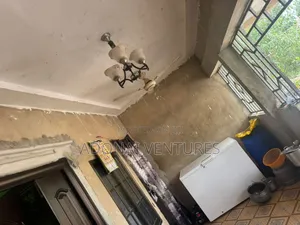 4bdrm House in Atonsu  Abountem, Kumasi Metropolitan for sale