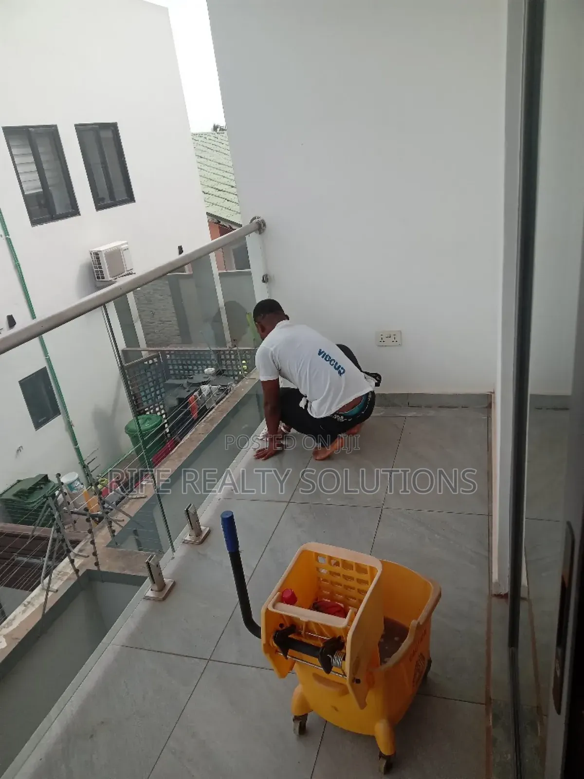 We Don’T Cut Corners – We Clean Them!