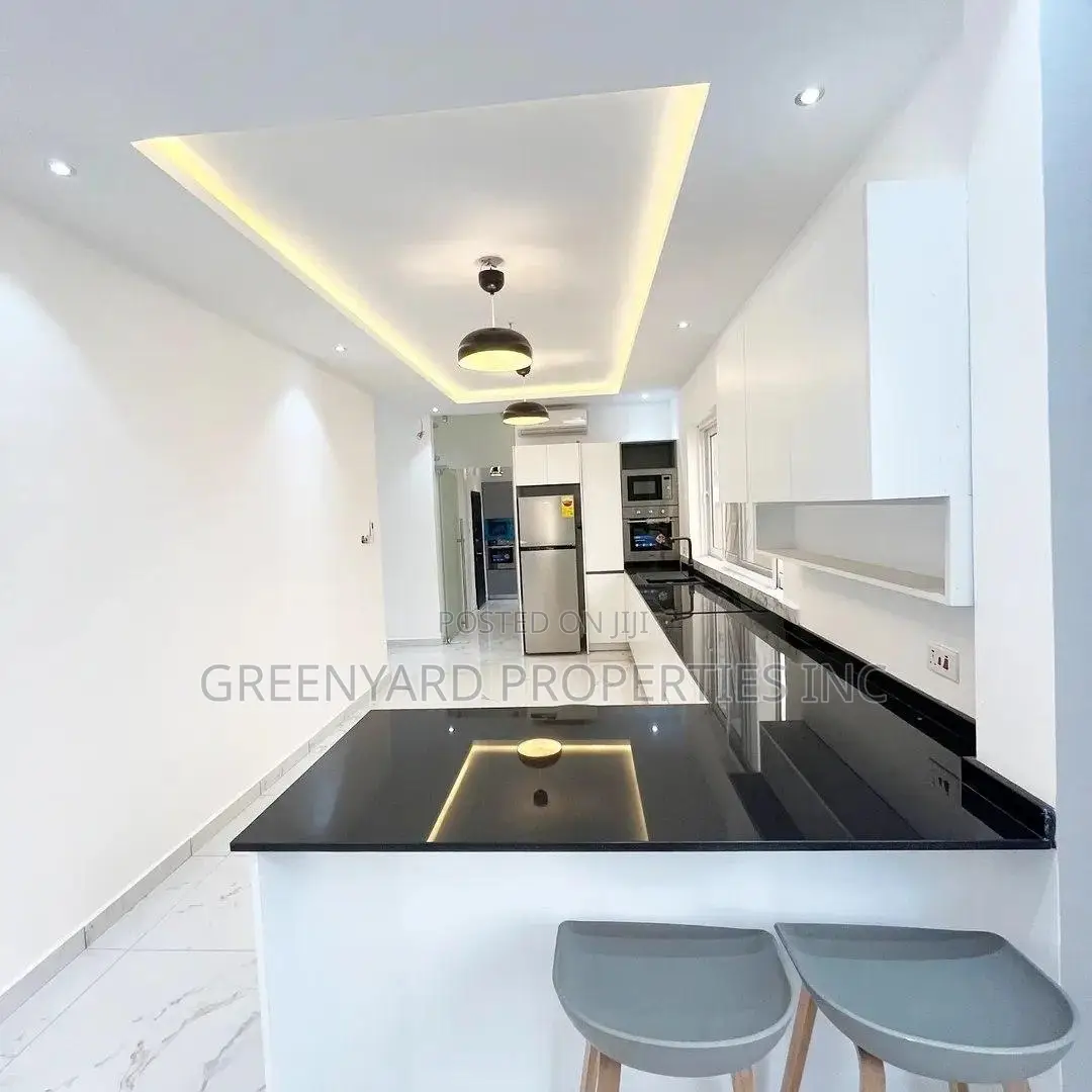 4bdrm House in East, Airport Residential Area for sale