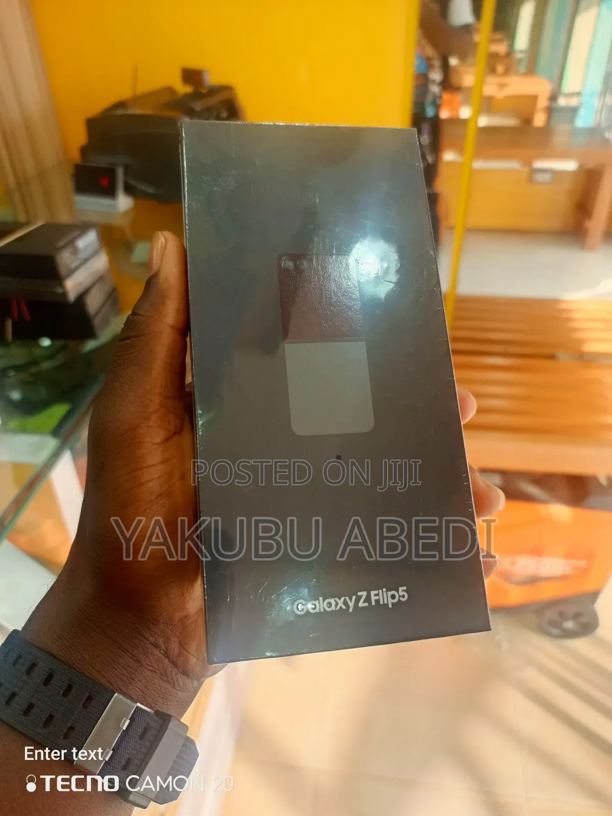 New Samsung Galaxy Z Flip 5 256 GB Black