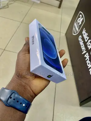 Apple iPhone 12 64 GB Silver