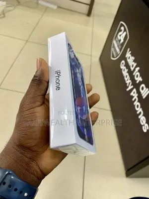 Apple iPhone 12 64 GB Silver