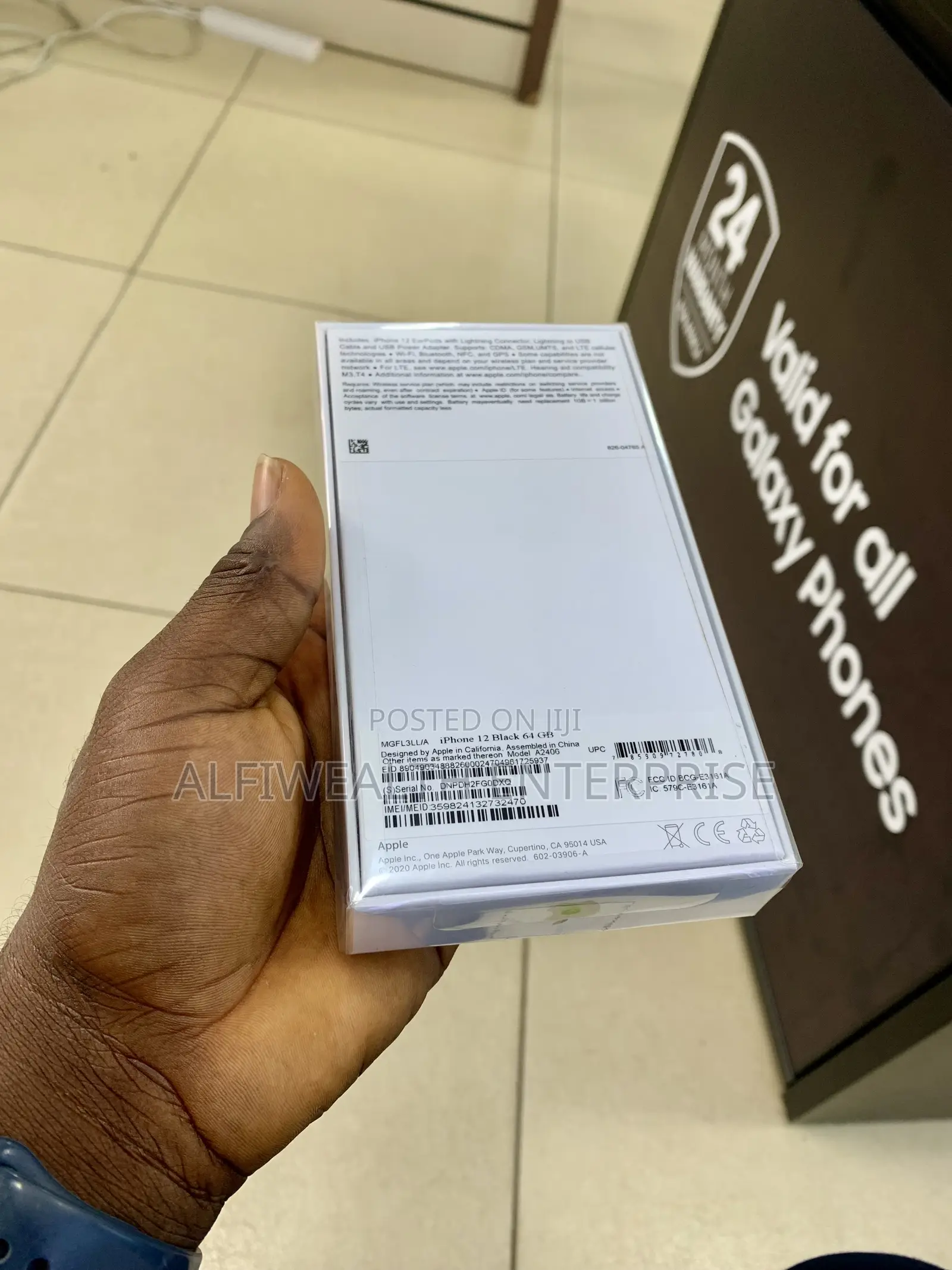 Apple iPhone 12 64 GB Silver