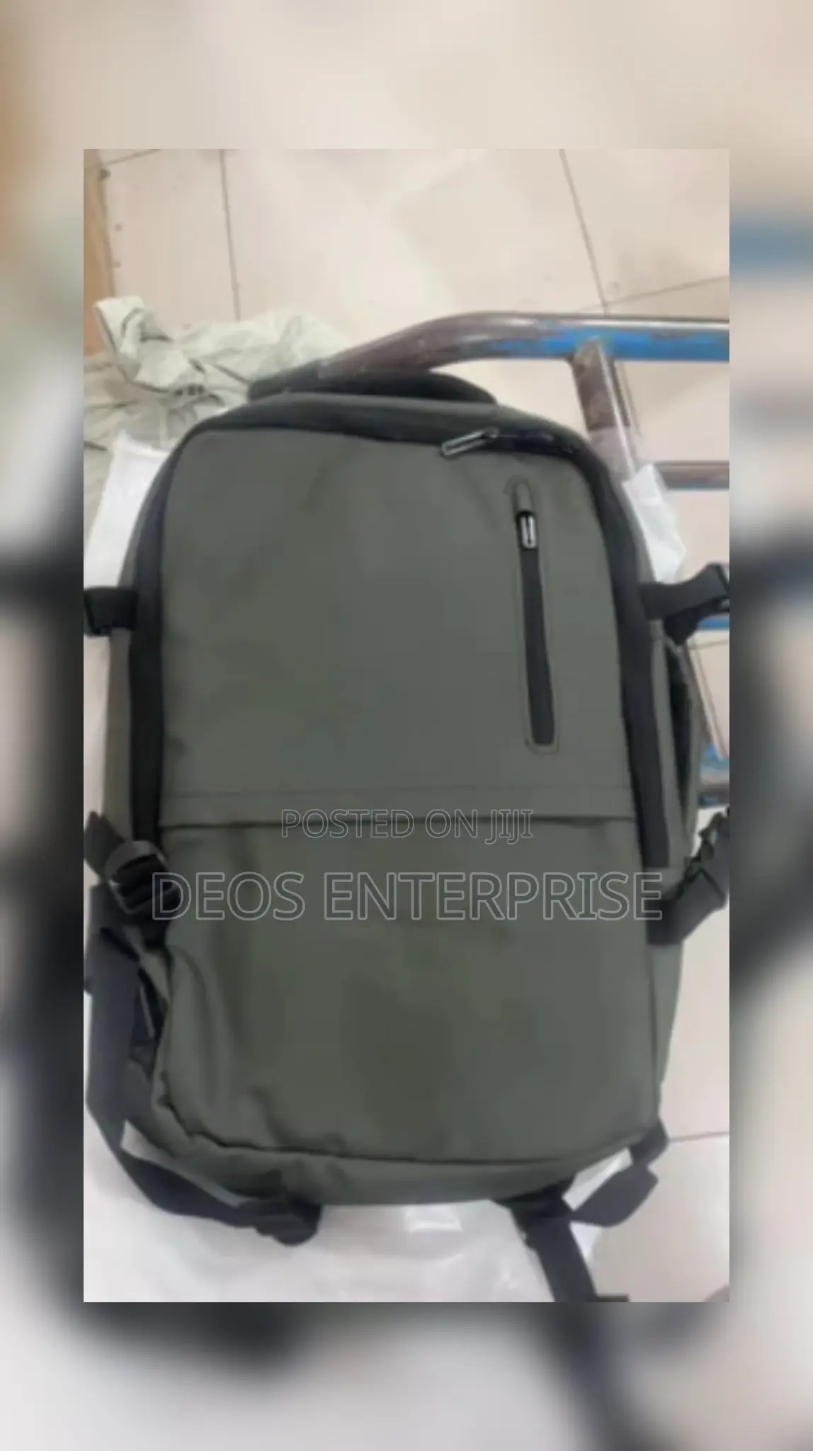 Omaska Large Capacity Backpack