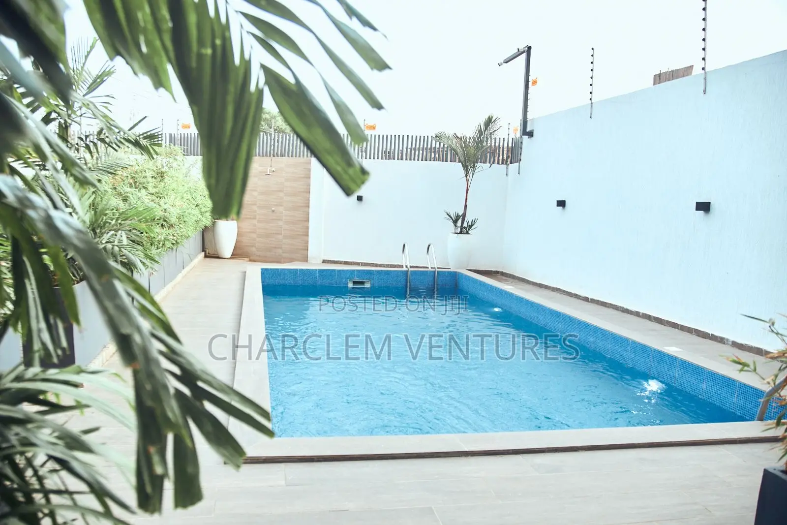 Furnished 2bdrm Apartment in Charclem Ventures, Cantonments for rent