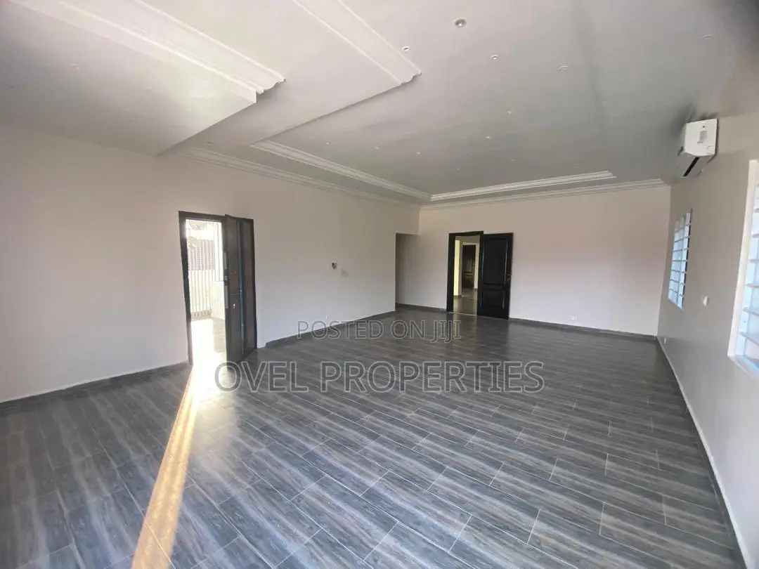 5bdrm House in Usd, East Legon for rent