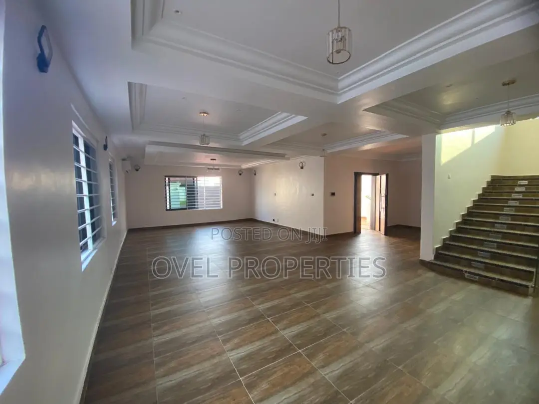 5bdrm House in Usd, East Legon for rent