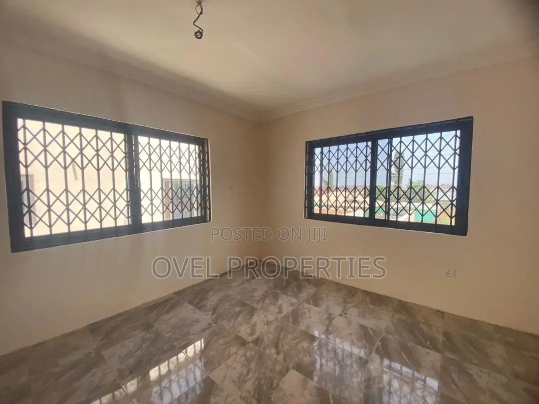 3bdrm House in Jose, Oyarifa for rent