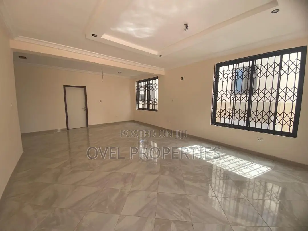 3bdrm House in Jose, Oyarifa for rent