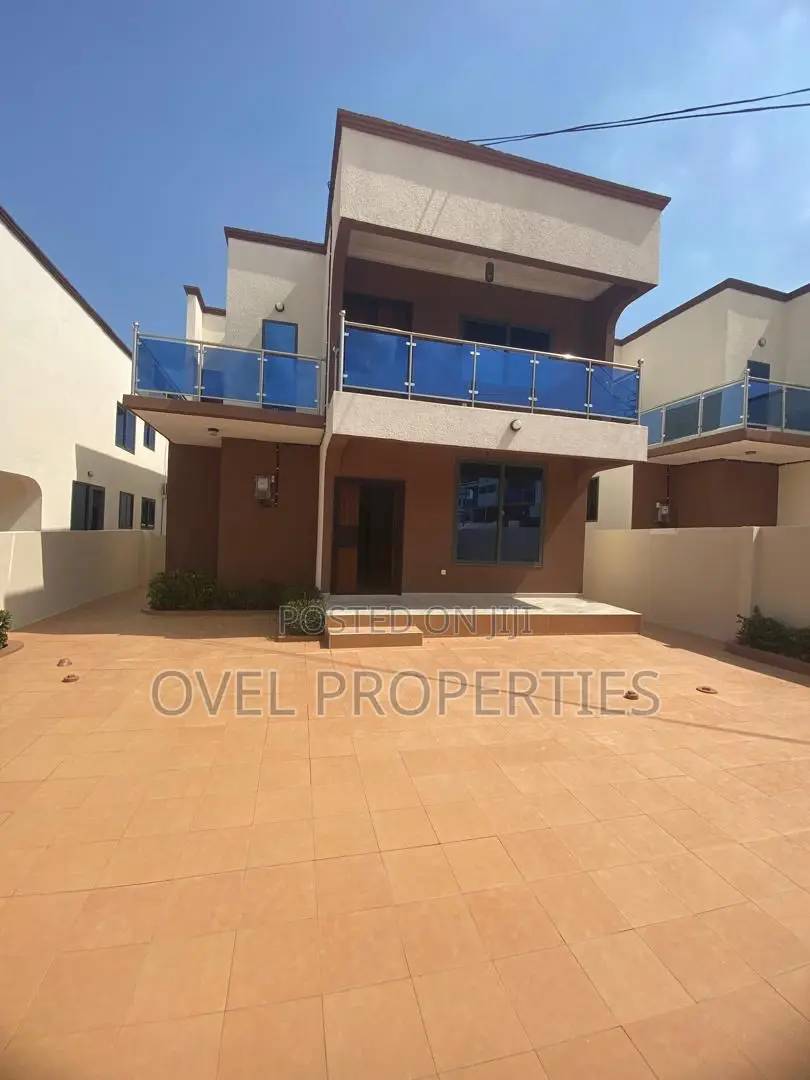 3bdrm House in Jose, Oyarifa for rent