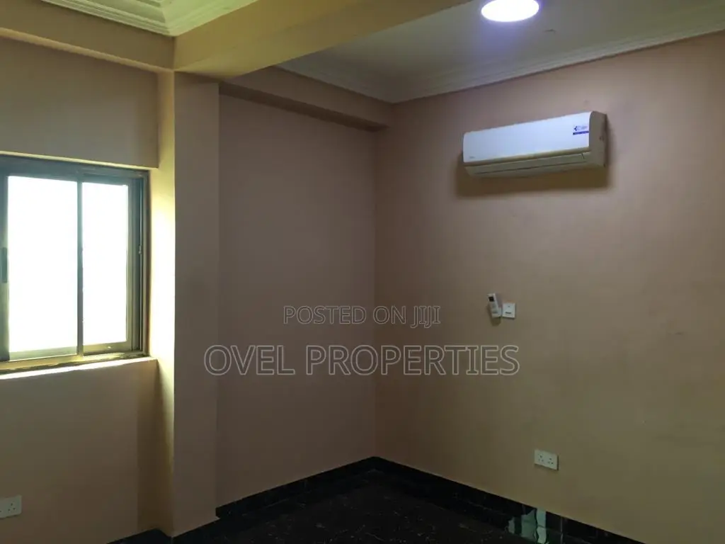 1bdrm Apartment in Nice, East Legon for rent
