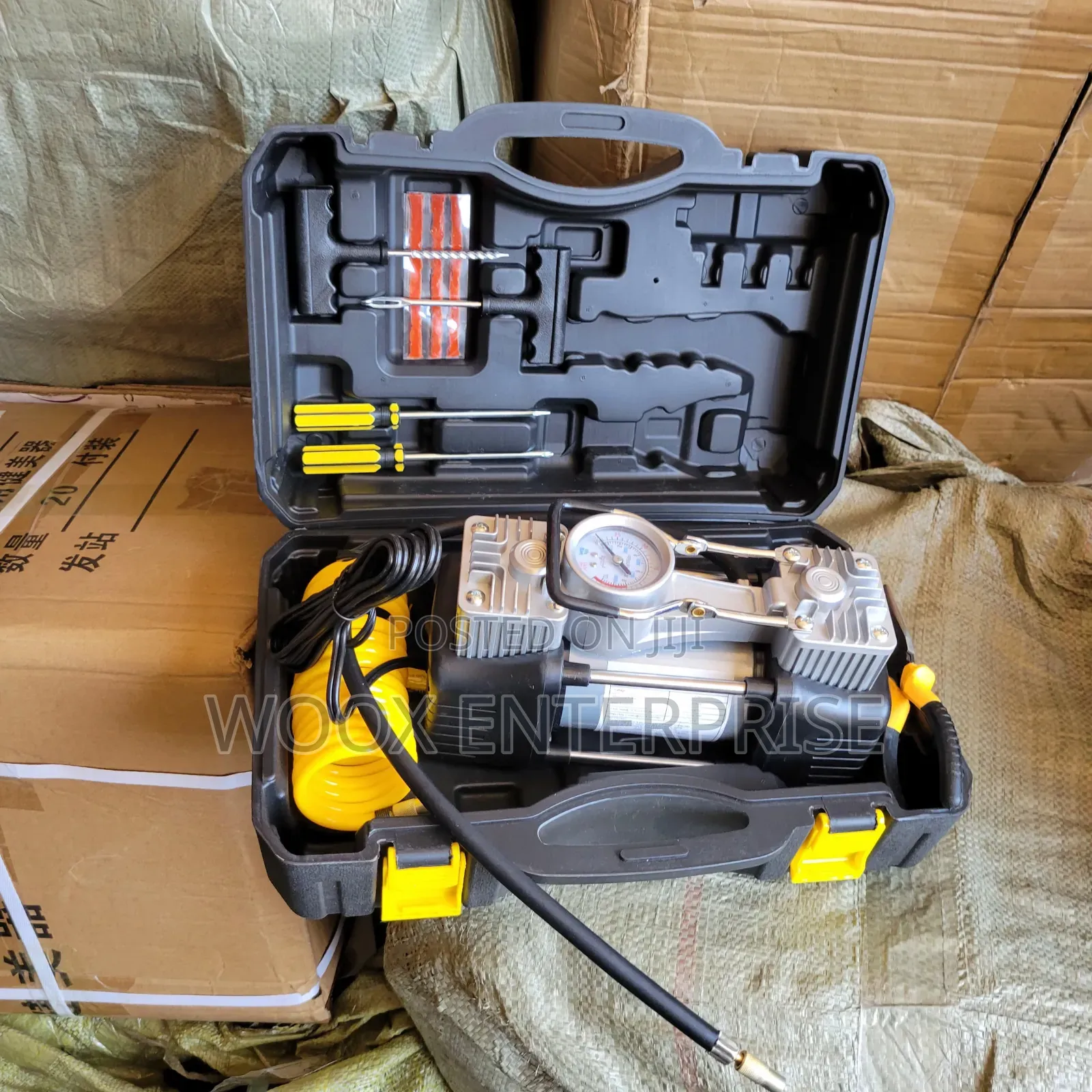 Car Air Compressor (Tyre Pump)
