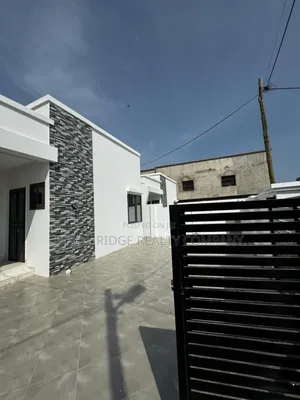 Photo - 3bdrm House in Spintex Lashibi, Tema Metropolitan for sale