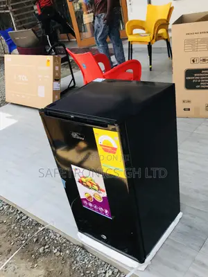 Rainbow Eco-Friendly 80l Tabletop Topfreezer Singledoor