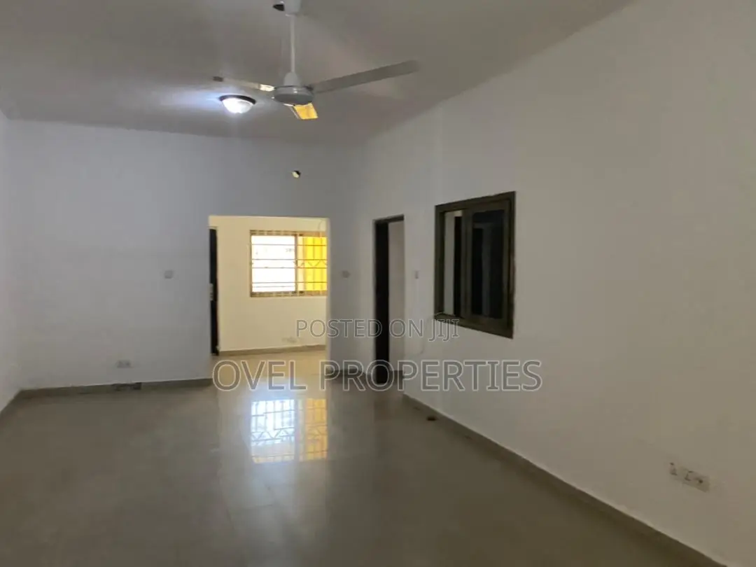2bdrm Apartment in American House, Greater Accra for rent