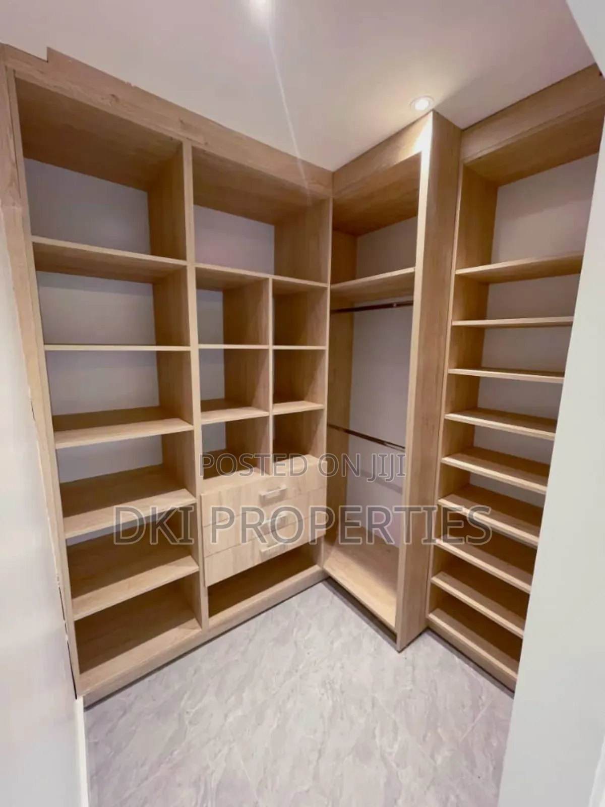 3bdrm House in Dki Properties, Oyarifa for sale