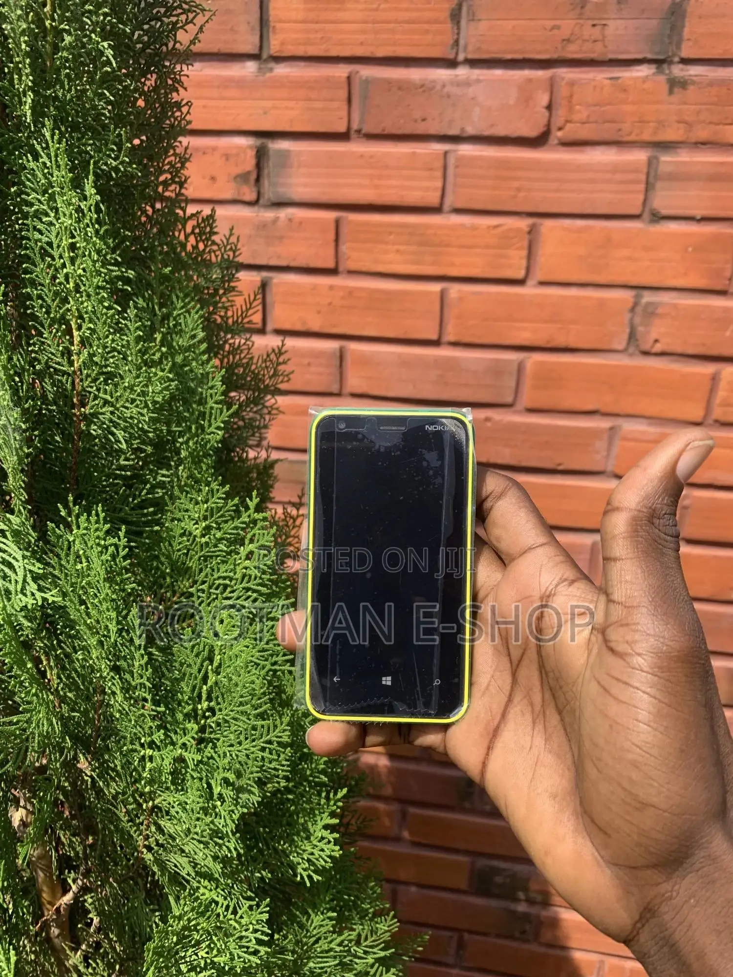 New Nokia Lumia 620 8 GB Green