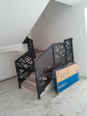 4bdrm House in Dki Properties, East Legon for rent
