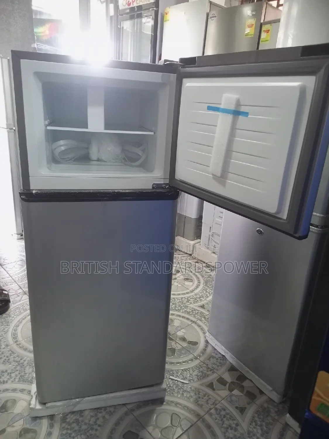 113l Capacity Sigma Fridge Freezer Silver Fridge Double Door