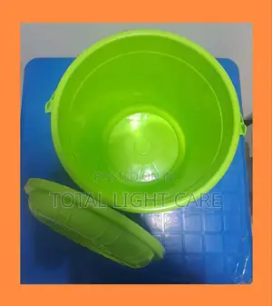 Selena Bucket