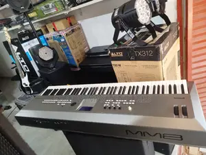 Yamaha Mm8 Keyboard