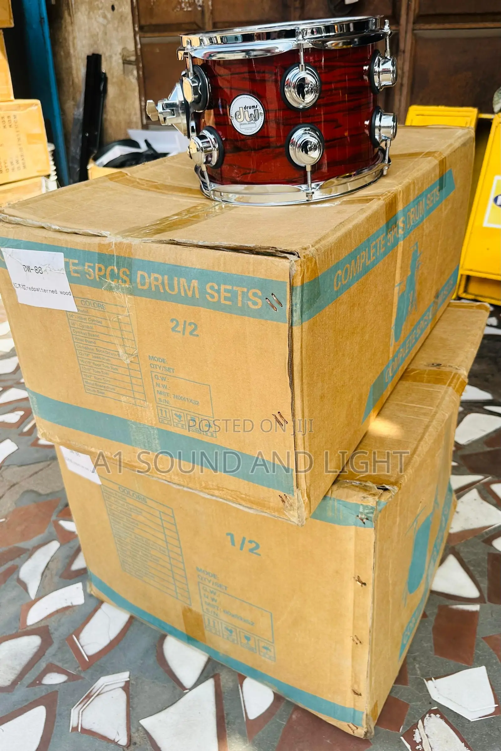 Dw Series 5 Pcs Drum Set [Double Cymbals]
