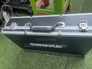 Microphone With Case- Shure Mx4100 (4in1)