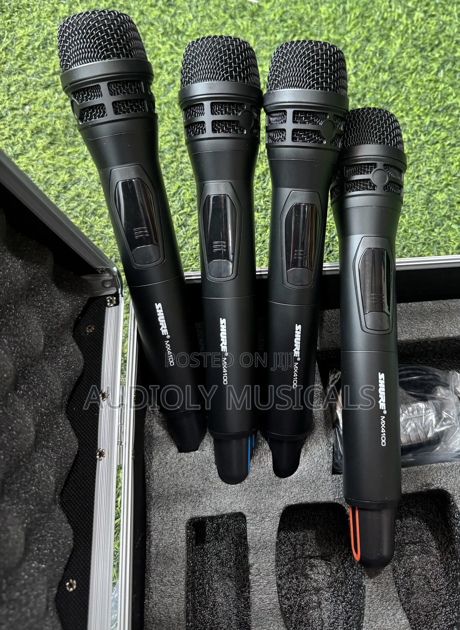 Microphone With Case- Shure Mx4100 (4in1)