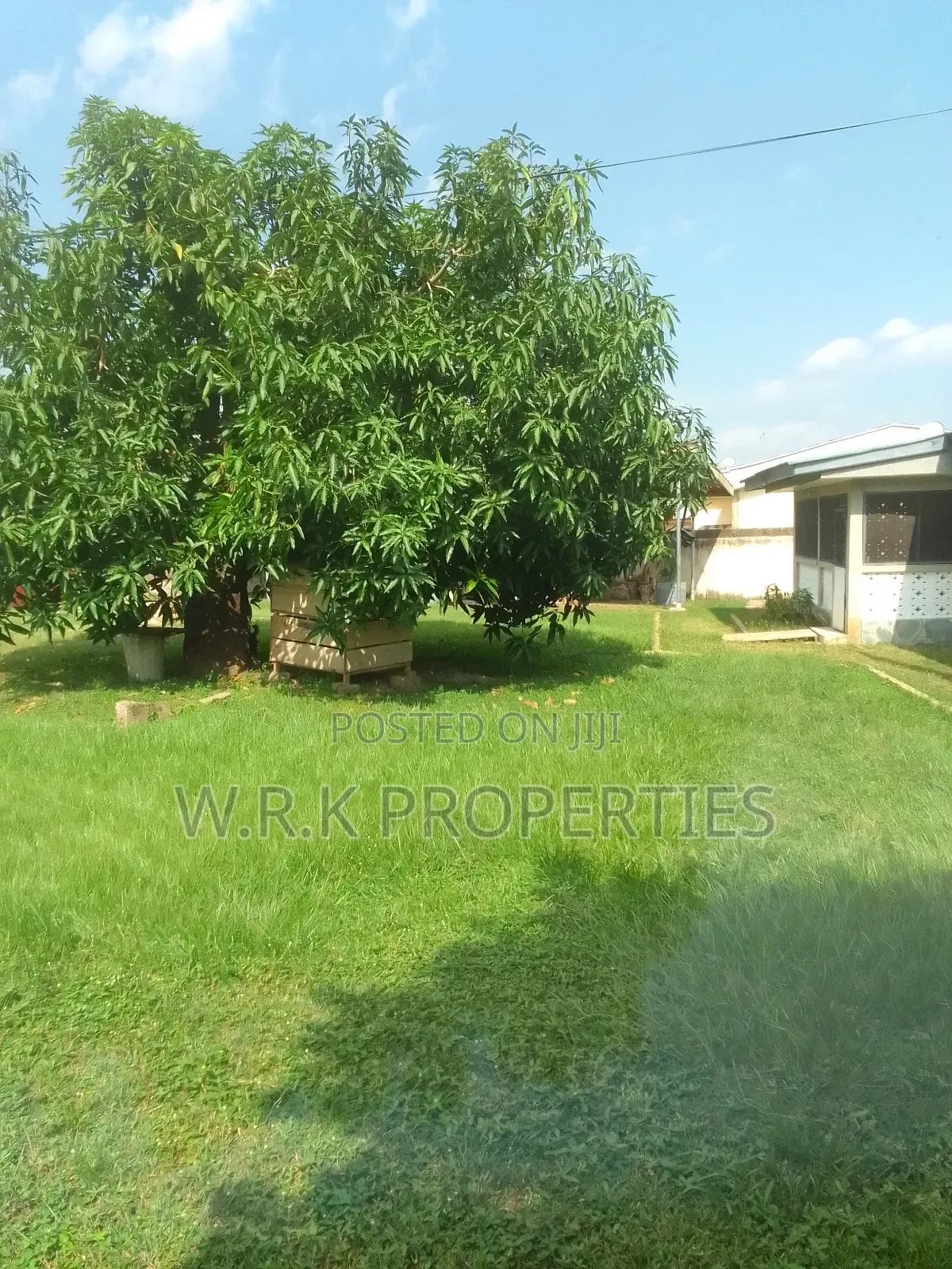 3bdrm Apartment in Osabene Koforidua, New-Juaben Municipal for rent