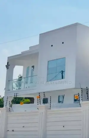 4bdrm Duplex in Botwe Star-Bite for sale