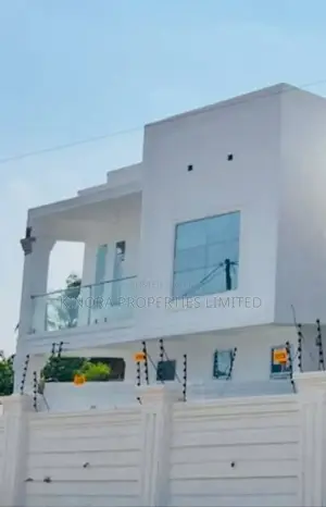 4bdrm Duplex in Botwe Star-Bite for sale